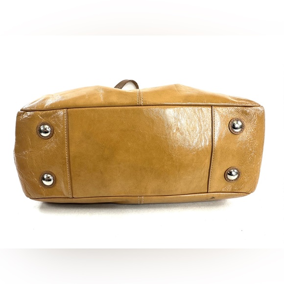 Coach Gallery F13761 Golden Tan Patent Leather Medium Shoulder Bag Turn Locks - Picture 5 of 12